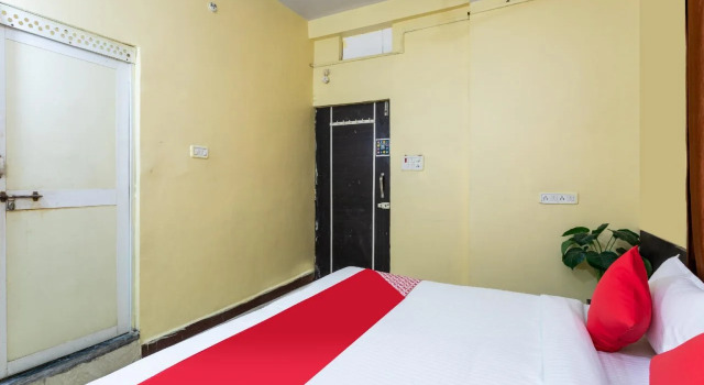 Hotel Paradise Residency, Забронировать Отель Отели штата Мадхья-Прадеш с парковкой, Парковка