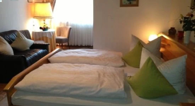 Cafe Jakobsklause, Book Hotel Pommelsbrunn Middle Franconia