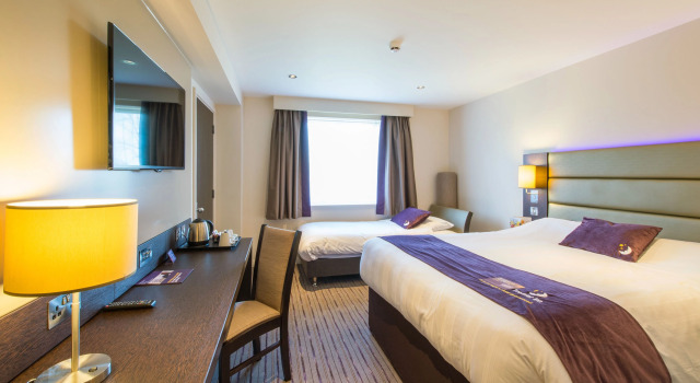 Premier Inn Haverfordwest (North/A40), Забронировать Отель Отели и гостиницы Хаверфордуэст, Отель