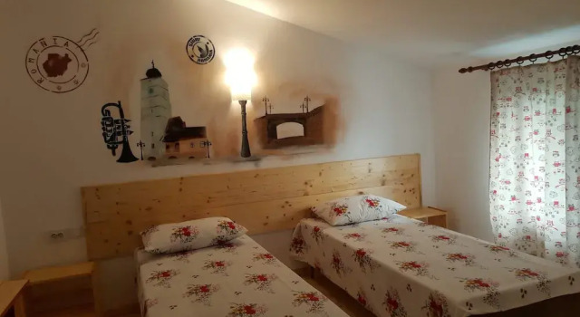 B&B Duo Caffe Baneasa, Book Bed and Breakfast Sector 1 Bucharest, near Băneasa Forest