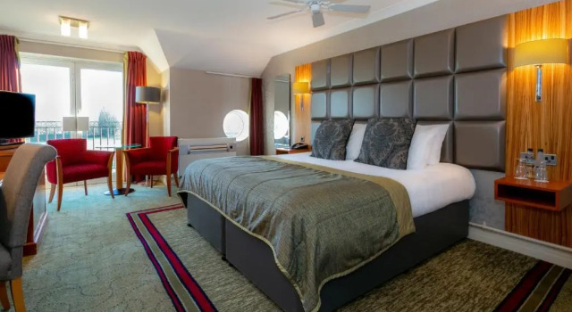 Двухместный номер Deluxe The Park Royal Hotel & Spa