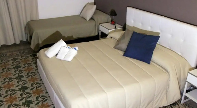 Трёхместный номер Standard с балконом B&B LOrlando Furioso