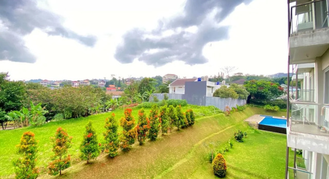 Minimalist Deluxe 1BR at Pine Tree Resort Condominium