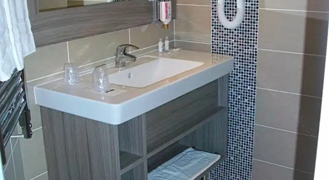 Трёхместный номер Standard ibis Styles Melun