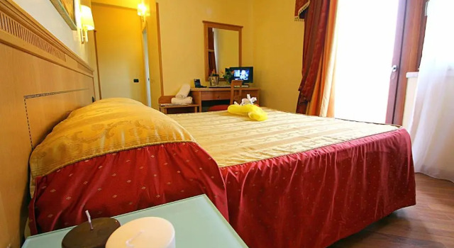 Двухместный номер Standard Hotel Bright