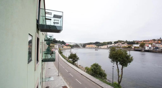 Апартаменты Deluxe Feel Porto Destilaria Residence
