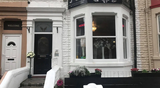 Florida Hotel, Забронировать Отель Отели Блэкпул с завтраком, рядом с Конференц-центр Winter Gardens, Завтраки