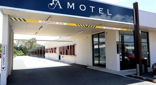 Park Avenue Hotel Motel