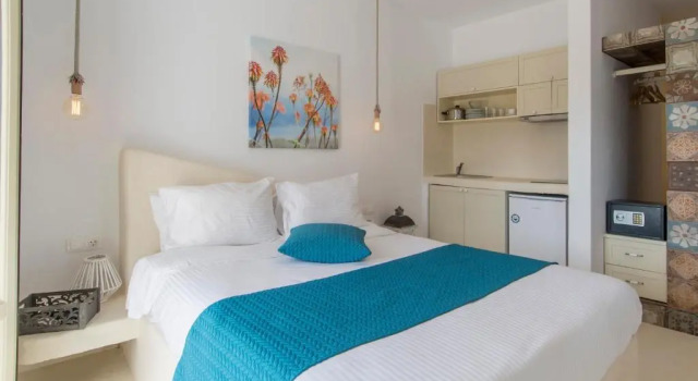 Muses, Reserva ahora Hotel Egíali Amorgos