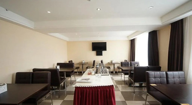 YESTE HOTEL(Nanning Chaoyang Wanda No.2 store), Rezerwuj Hotel Hotele w Xing Ning z parkingiem, Parking