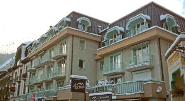 Apartment L'International II Chamonix, Prenota Appartamento Hotel a Alvernia con parcheggio, Parcheggio
