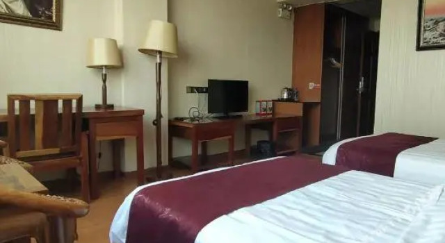 Jinjiang Hotel, Prenota Hotel Hotel economici a Jiangmen