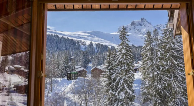 Трёхместный номер Standard Hôtel du Bourg