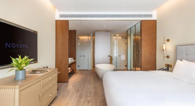 Двухместный номер Standard Novotel Qiandao Lake