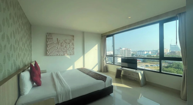 Двухместный номер Deluxe с балконом Arawana Regency South Pattaya
