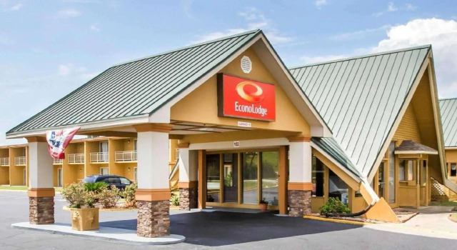 Perry Inn & Suites National Fairground I 75, Book Hotel Hoteller i Perry med parkering, nær Perry Area Historical Museum, Parkering