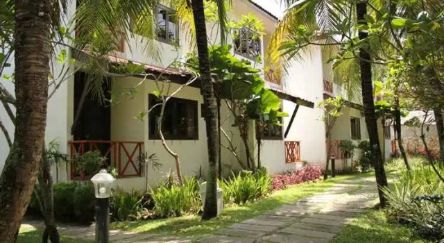 Theme Park & Resort Hotel Pantai Cermin, Rezerwuj Ośrodek wypoczynkowy Perbaungan Sumatra