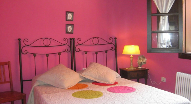 Casa Ida, Book Hotel Hoteller i Genovés med parkering, Parkering