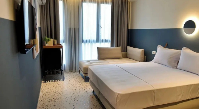 Номер Standard с балконом Rich Hotel Vlore