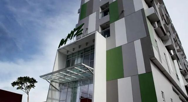 Letto in camerata Whiz Hotel Pemuda Semarang