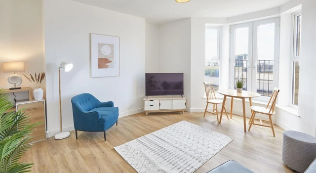 Host Stay Flat 2 Glenholme House
