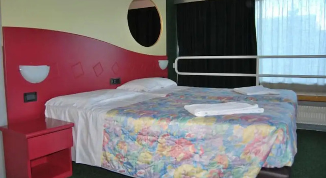 Трёхместный номер Standard Club Hotel Solaria
