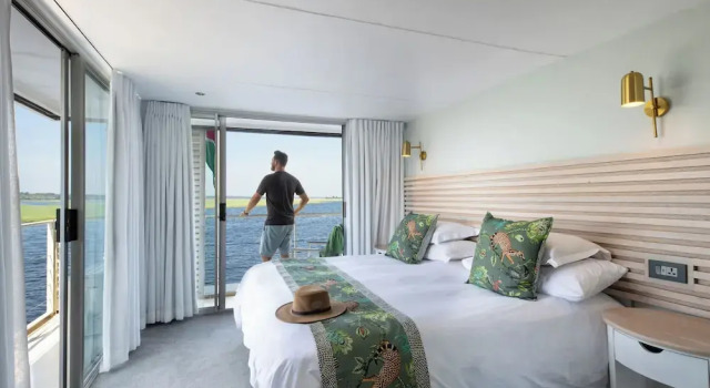 Suite Zambezi Queen by Mantis