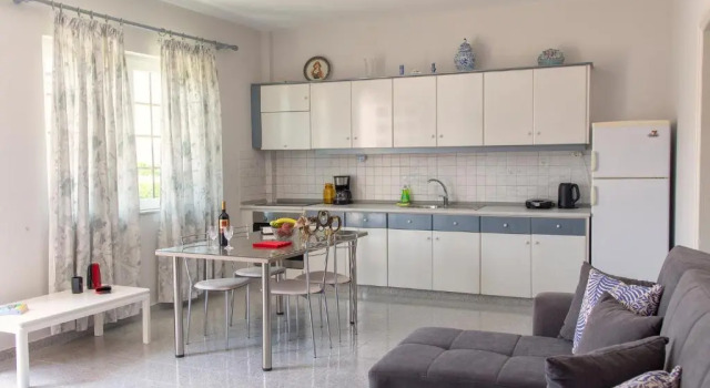 Апартаменты Lazaros Home 1