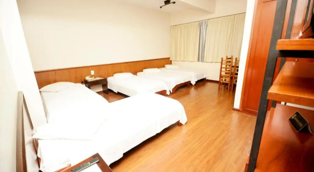 Двухместный номер Standard Galatas Central Hotel