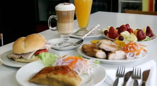 Hotel y Centro de Convenciones CHAVIN, Book Hotel Barranca Lima-provinsen