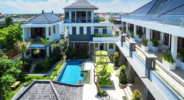 Вилла Deluxe с 5 комнатами с красивым видом из окна JOS Villa Canggu - Batu Bolong