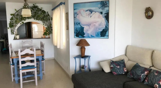 Apartamento Tuhillo 8, Забронировать Апартаменты/квартира Отели Нерха с бассейном, рядом с Tuesday Market, Бассейн