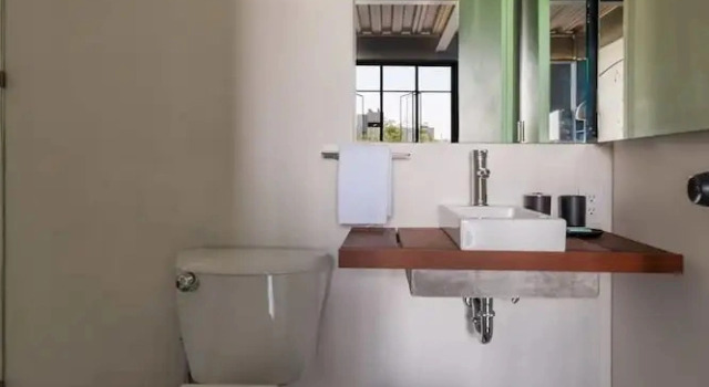 Коттедж w Radiant Duplex w/ Modern Terrace in Roma Norte