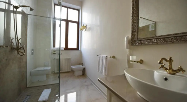 Люкс Euro Hotels International Grivita