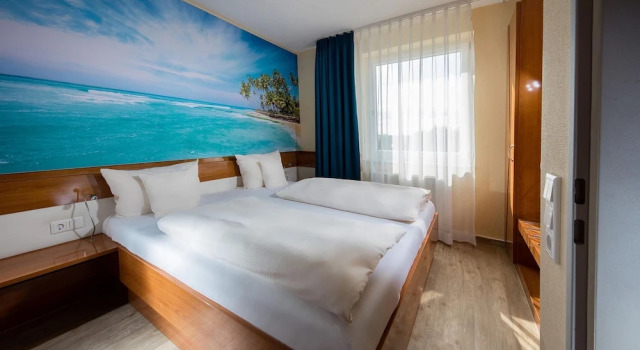Студия с балконом Victory Gästehaus Therme Erding