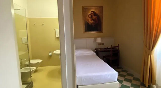 Номер Economy Basilica Hotel