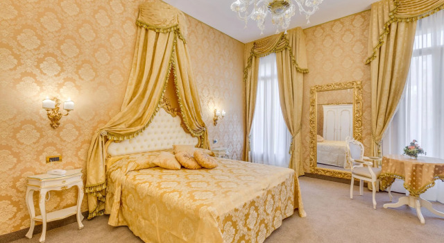 Residenza Veneziana, Забронировать Отель «постель и завтрак» Кастелло Венеция, рядом с Театр Россини