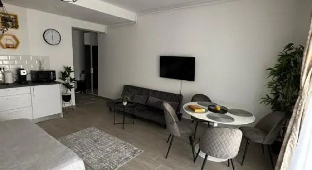 Studio 70 by Casa del Mar, Boek Appartement Hotels in Constanta met zwembad, Zwembad