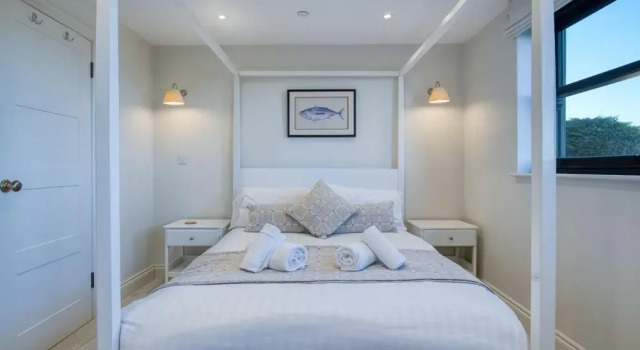 Ty Alice - 3 Bedroom Cottage - Bayview Oxwich, Забронировать Дом для отпуска Суонси Полуостров Гоуэр, рядом с Замок Пенрайс