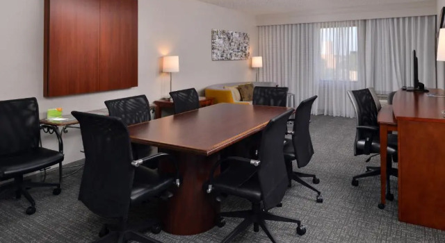 Suite doppia Presidenziale 1 camera da letto Courtyard Laredo