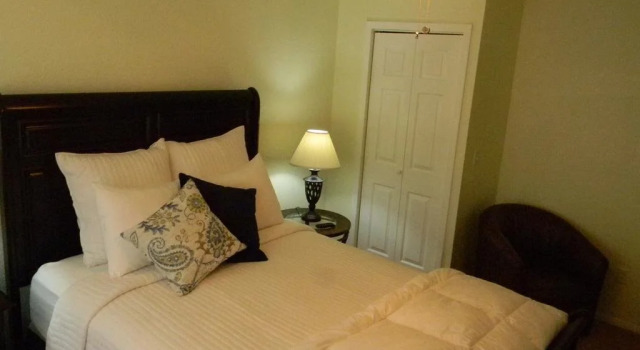 Whispering Creek Bed & Breakfast, Забронировать Отель «постель и завтрак» Uptown Седона