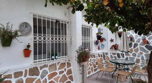 Коттедж Calle Dr Fleming 3 bedroom home for 6 people