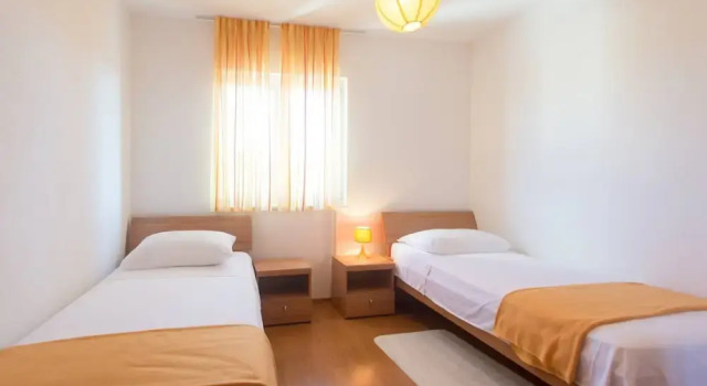 Апартаменты Comfort Charming Apartments With Private Balcony and City View Seget Donji