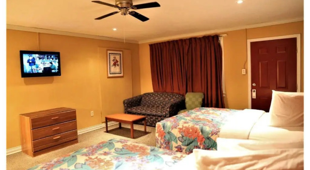 Апартаменты с 2 комнатами Hotel Beeville -US 181