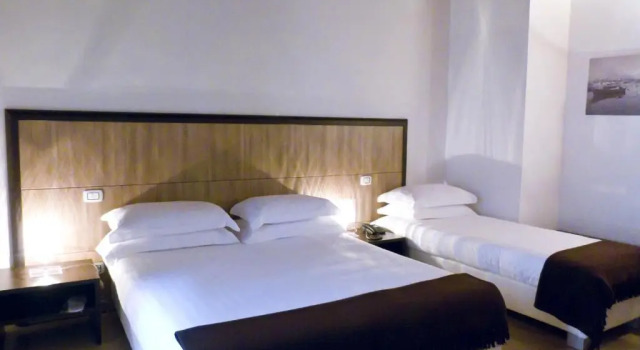 Disabled Access Triple room Albergo Del Sole
