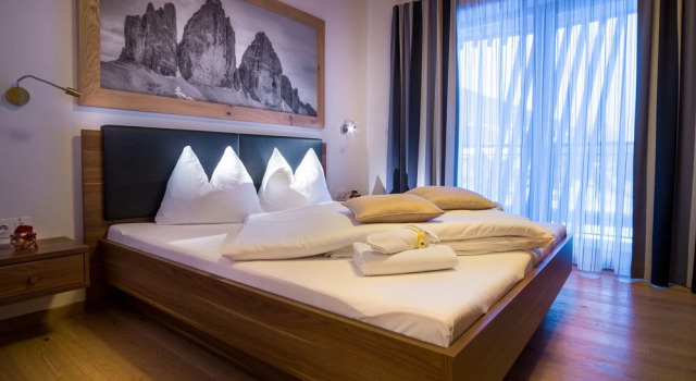 Апартаменты Deluxe с 3 комнатами с балконом Apartments Dolomit-Royal