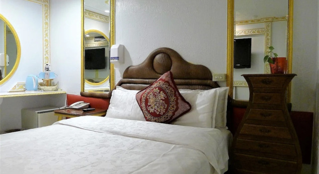 Двухместный номер Economy Aloha Hotel