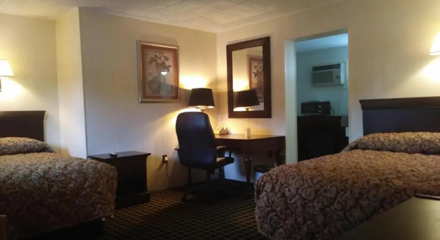 Четырёхместный номер Standard Acorn Motel