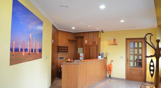 Hotel Celta Galaico, Boek Hotel Viveiro A Marina Lucense