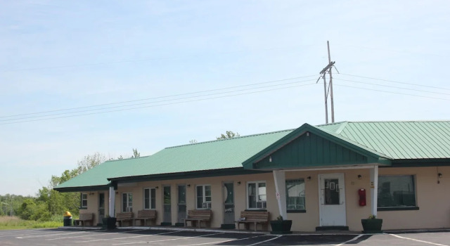 Evergreen Motel, Buchen Sie Motel Oswego 